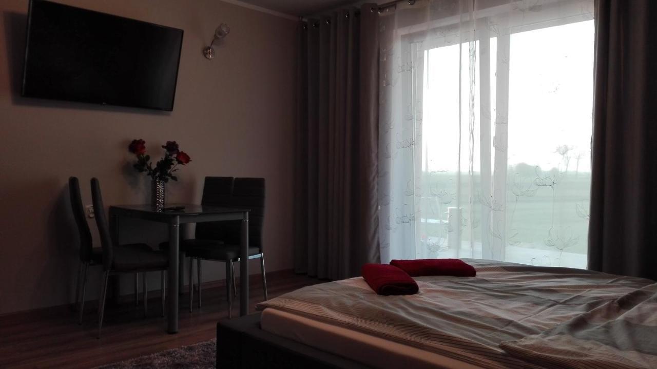 Tropikalna Odnowa Bed & Breakfast Falkowo Exterior photo